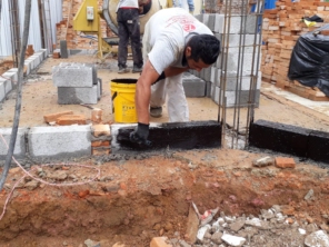 Foto de Trindade Reforma e Construção em Botucatu, SP por Solutudo