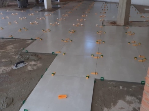 Foto de Tudo Construções e Reformas em Botucatu, SP por Solutudo