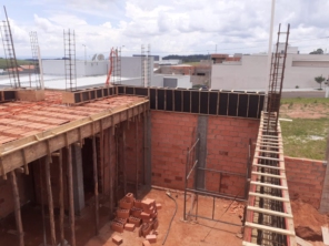 Foto de Tudo Construções e Reformas em Botucatu, SP por Solutudo
