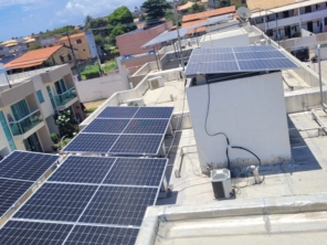 Foto de HB Soluções Energia Solar em Lauro de Freitas, BA por Solutudo