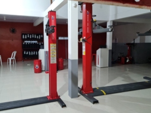 Foto de Mestre dos Pneus Auto Center em Saquarema, RJ por Solutudo