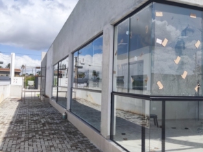 Foto de Iúnniq Vidros e Alumínios em Vitória de Santo Antão, PE por Solutudo