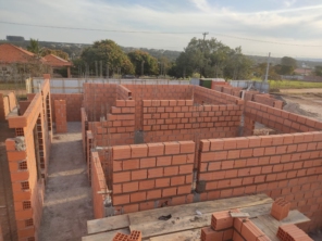 Foto de Baldi Construções em Botucatu, SP por Solutudo