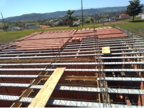 Foto de Baldi Construções em Botucatu, SP por Solutudo
