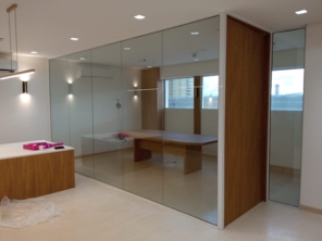 Foto de Tostem Glass em São José dos Campos, SP por Solutudo