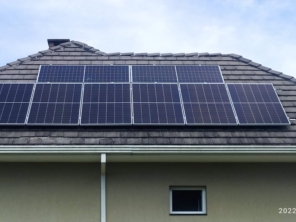 Foto de Pizom Solar em Fazenda Rio Grande, PR por Solutudo