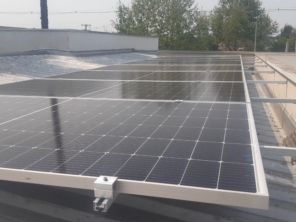 Foto de Pizom Solar em Fazenda Rio Grande, PR por Solutudo