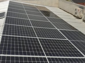 Foto de Pizom Solar em Fazenda Rio Grande, PR por Solutudo