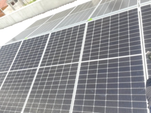 Foto de Pizom Solar em Fazenda Rio Grande, PR por Solutudo