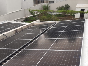 Foto de Pizom Solar em Fazenda Rio Grande, PR por Solutudo