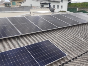 Foto de Pizom Solar em Fazenda Rio Grande, PR por Solutudo