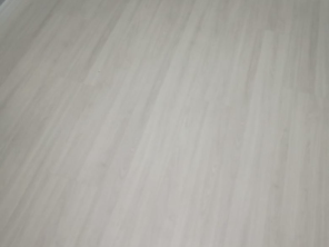 Foto de Piso Brilho Decorações em São Paulo, SP por Solutudo