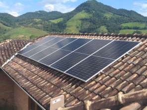Foto de DMG Solar em Taboão da Serra, SP por Solutudo