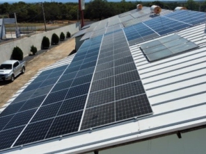 Foto de IRSun Energia Solar em Barreiras, BA por Solutudo