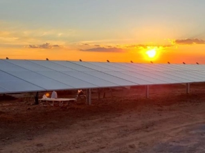 Foto de IRSun Energia Solar em Barreiras, BA por Solutudo