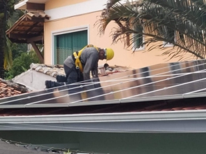 Foto de SolarLine - Energia Solar Distribuida em Itaboraí, RJ por Solutudo