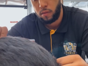 Foto de Santa Barbearia em Botucatu, SP por Solutudo