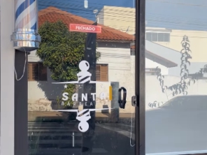 Foto de Santa Barbearia em Botucatu, SP por Solutudo