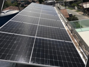 Foto de ENERGIA SOLAR PORTTE em Curitiba, PR por Solutudo