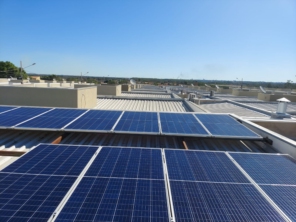 Foto de Potência solar em Cuiabá, MT por Solutudo