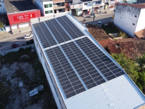 Foto de EnergyTech - Energia Solar Fotovoltaica em Feira de Santana, BA por Solutudo