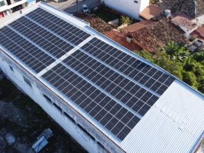 Foto de EnergyTech - Energia Solar Fotovoltaica em Feira de Santana, BA por Solutudo
