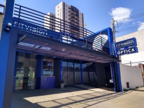 Foto de Clínica Fitvision em Bauru, SP por Solutudo