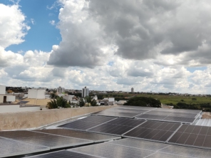 Foto de 3MCE Energia Solar em Uberlândia, MG por Solutudo