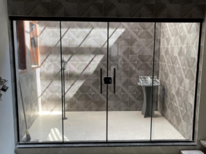 Foto de Design vidros em Itabira, MG por Solutudo