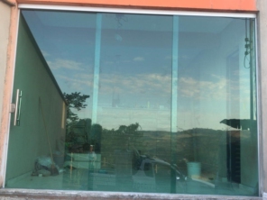 Foto de Design vidros em Itabira, MG por Solutudo