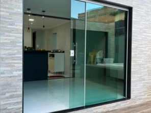 Foto de Mazike Glass em Viana, ES por Solutudo