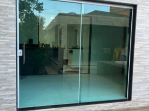 Foto de Mazike Glass em Viana, ES por Solutudo