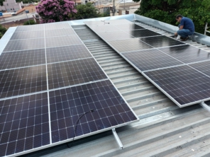 Foto de Maxvolts energia solar em Divinópolis, MG por Solutudo