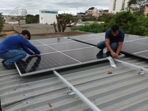 Foto de Maxvolts energia solar em Divinópolis, MG por Solutudo