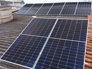 Foto de Maxvolts energia solar em Divinópolis, MG por Solutudo
