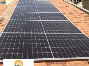 Foto de ÉFácil Solar - Energia Fotovoltaica em Araxá, MG por Solutudo