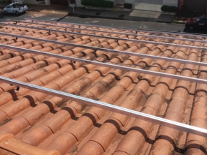 Foto de ÉFácil Solar - Energia Fotovoltaica em Araxá, MG por Solutudo