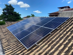Foto de JBR Soluções em Energia Solar em São Gonçalo, RJ por Solutudo