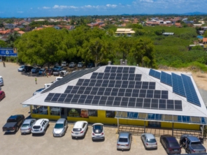 Foto de Complac Energia Solar em Jaraguá do Sul, SC por Solutudo