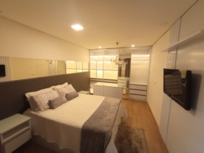 Foto de Infinity Decor Móveis Planejados em Alumínio em Peruíbe, SP por Solutudo