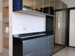 Foto de Infinity Decor Móveis Planejados em Alumínio em Peruíbe, SP por Solutudo