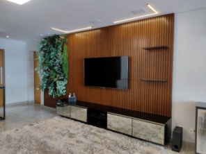 Foto de Infinity Decor Móveis Planejados em Alumínio em Peruíbe, SP por Solutudo