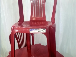 Foto de J&C Atacadão das cadeiras em Duque de Caxias, RJ por Solutudo