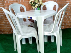 Foto de J&C Atacadão das cadeiras em Duque de Caxias, RJ por Solutudo