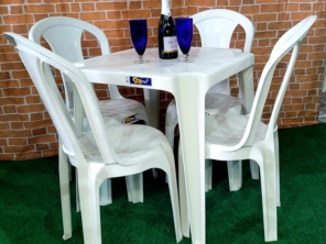 Foto de J&C Atacadão das cadeiras em Duque de Caxias, RJ por Solutudo