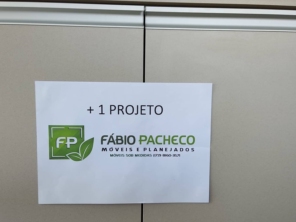 Foto de F. P. Móveis Planejados em Colina, SP por Solutudo