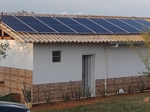 Foto de YUMA Solar em Santa Luzia, MG por Solutudo