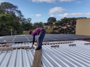 Foto de YUMA Solar em Santa Luzia, MG por Solutudo