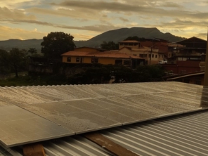 Foto de YUMA Solar em Santa Luzia, MG por Solutudo