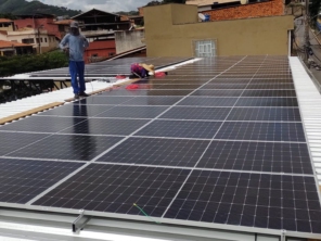 Foto de YUMA Solar em Santa Luzia, MG por Solutudo